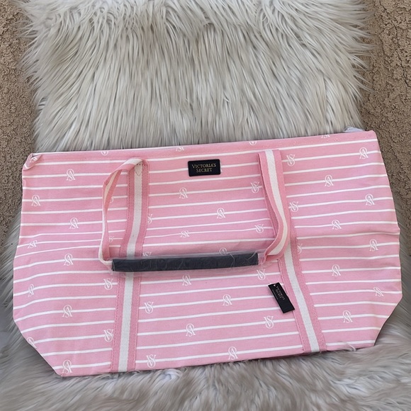 Victoria Secret tote bag - Picture 7 of 15